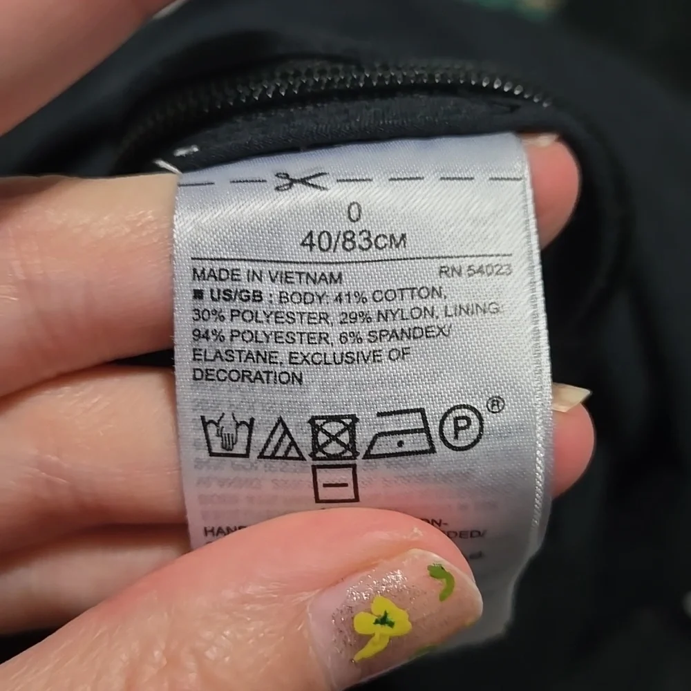 Spring Lace Jumpsit - Picture 5 of 5